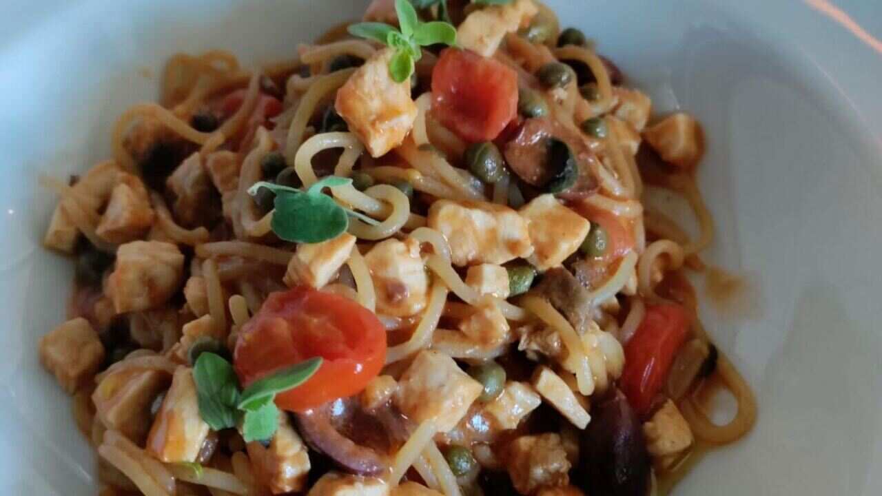 Spaghetti alla puttanesca di pesce spada.jpeg