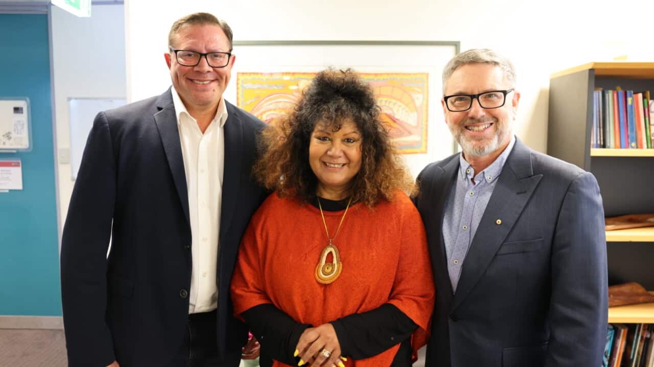 Minister with Prof Lindon Coombes and George Newhouse (002).jpeg