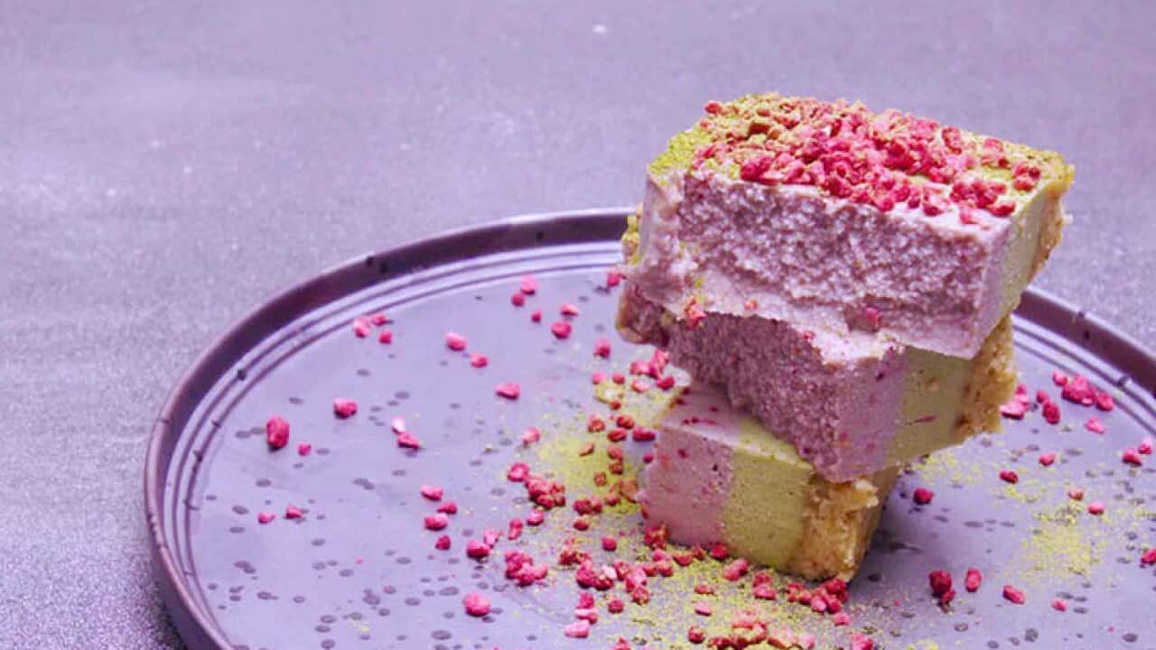 Matcha raspberry slices