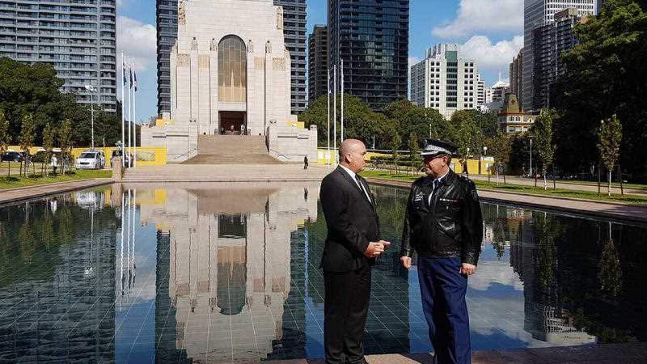 File photo: NSW Veterans' Affairs minister David Elliott (left) and NSW Police Superintendent Mark Walton