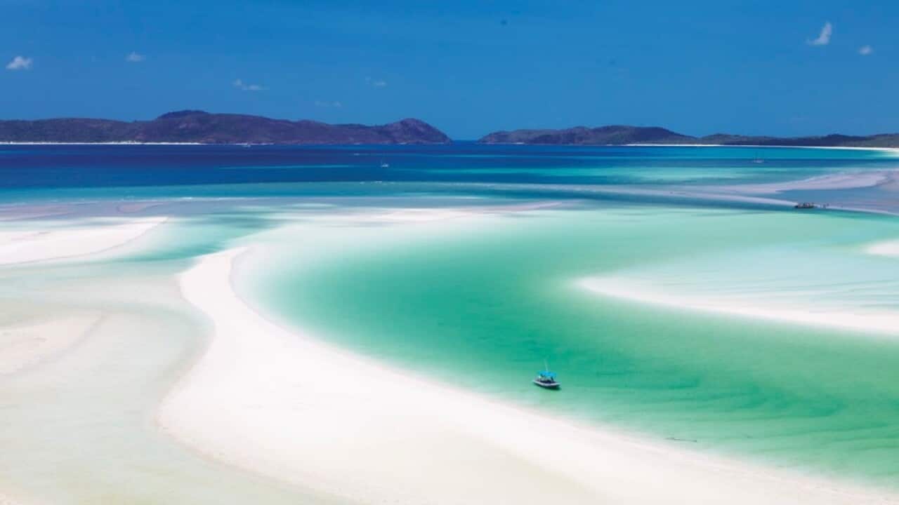 Whitehaven Beach ở Whitsundays