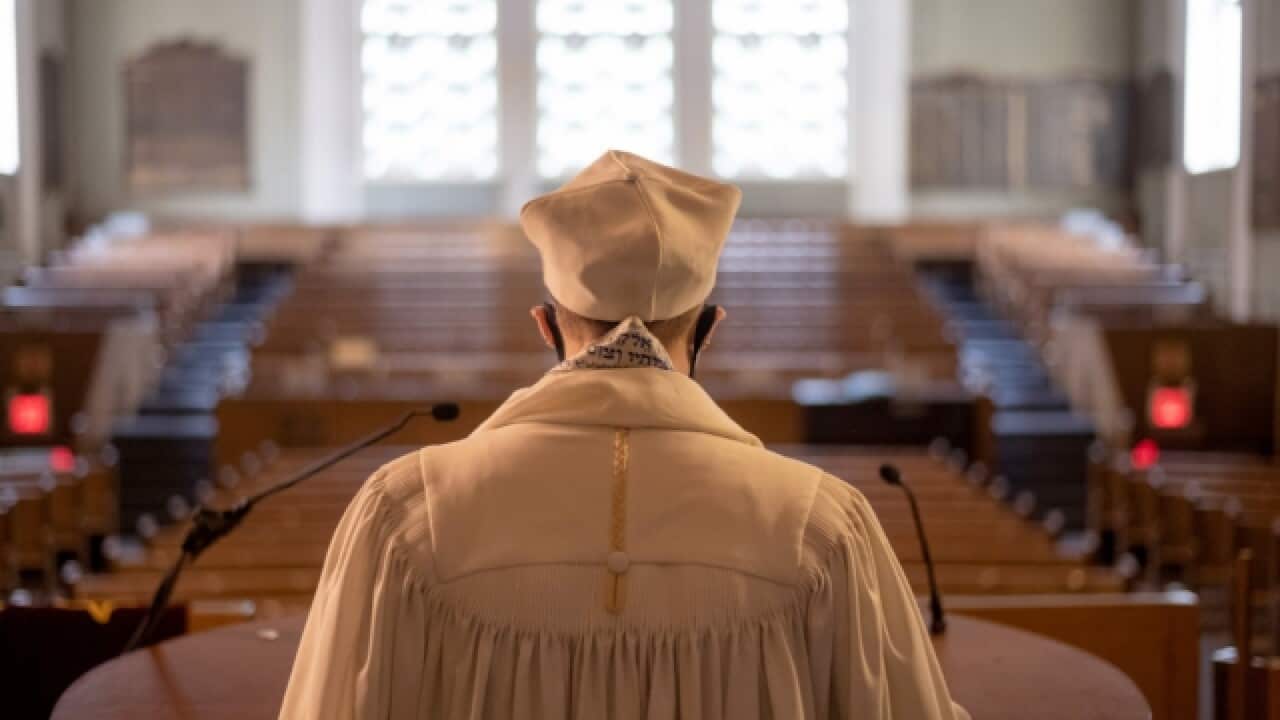 Jewish Faithful Prepare For High Holidays