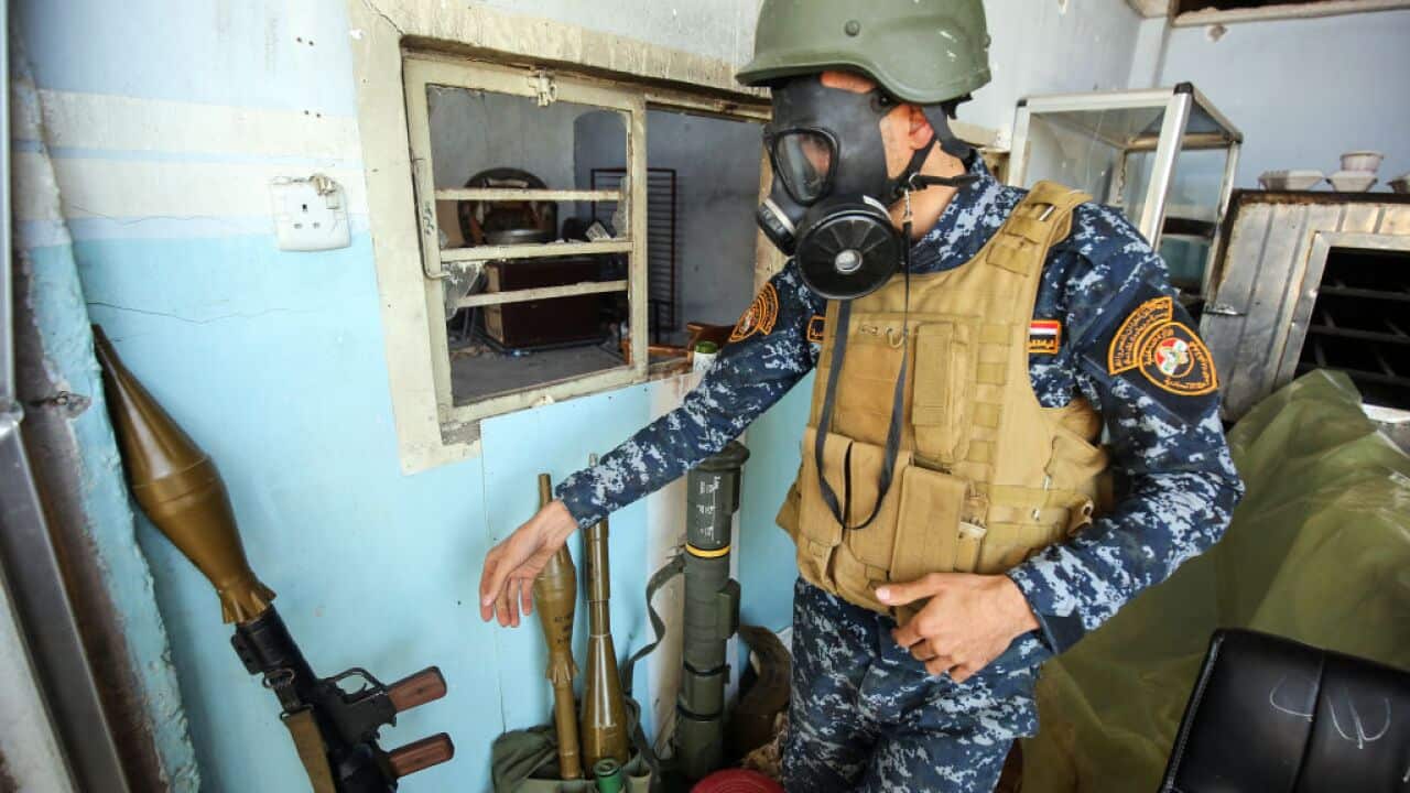 Iraqi police on Sunday accused Islamic State of using chemical weapons against their forces in Mosul, but said that had not stopped them making new ground towards the militants' last stronghold in the city. Mosul, Iraq's second biggest ci