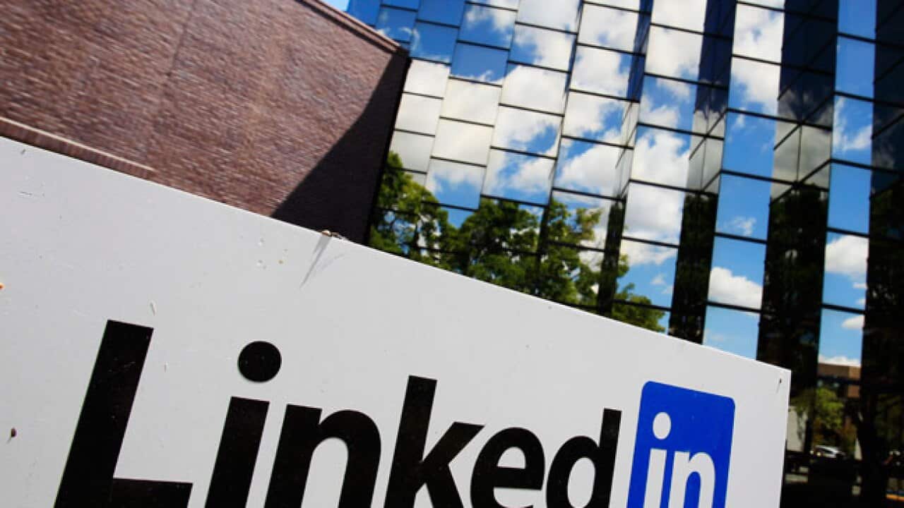 linkedin_B_110519_aap_1952205067