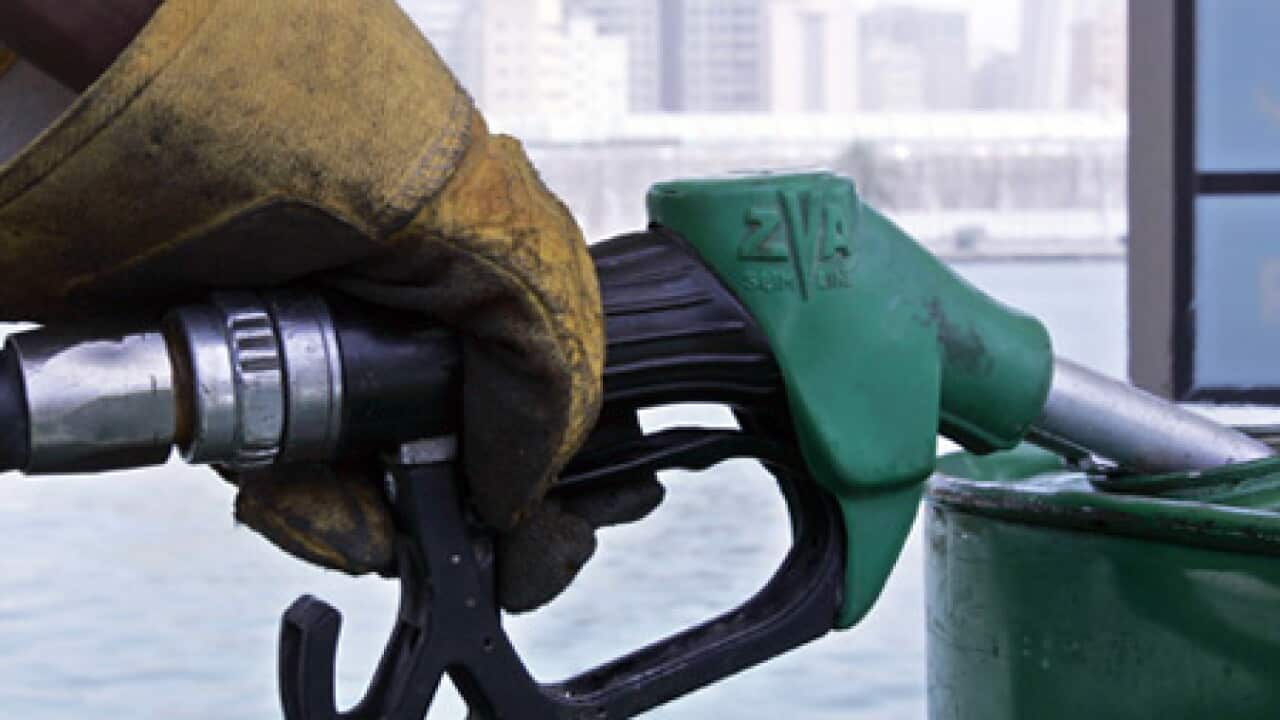 Petrol_barrel_2304_B_aap_282194903