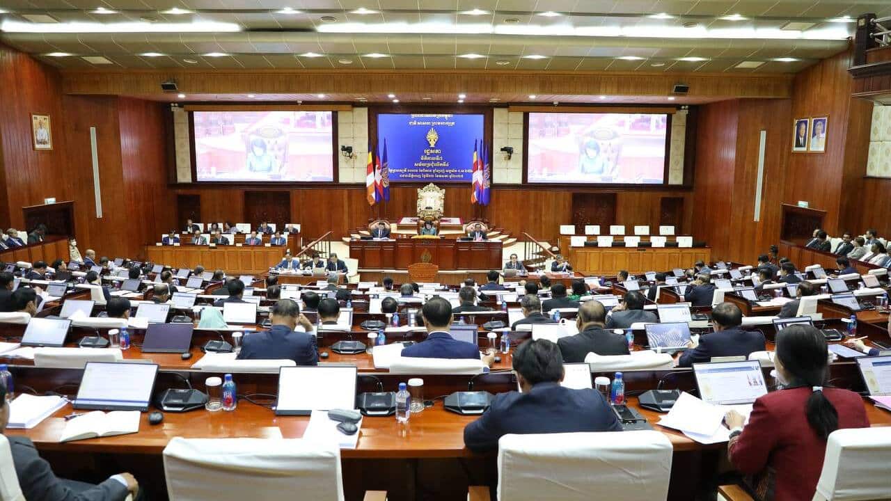 Cambodia Parliament Meeting.jpg