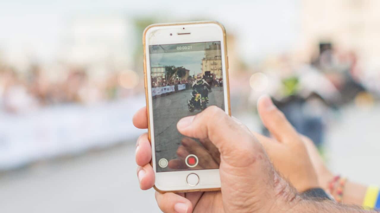 Filming in emergency can cause problem