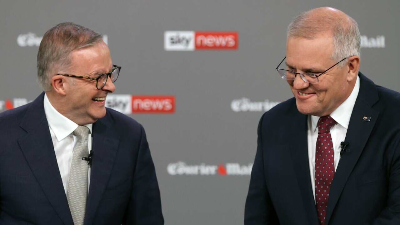 Morrison e Albanese durante il loro primo faccia a faccia.
