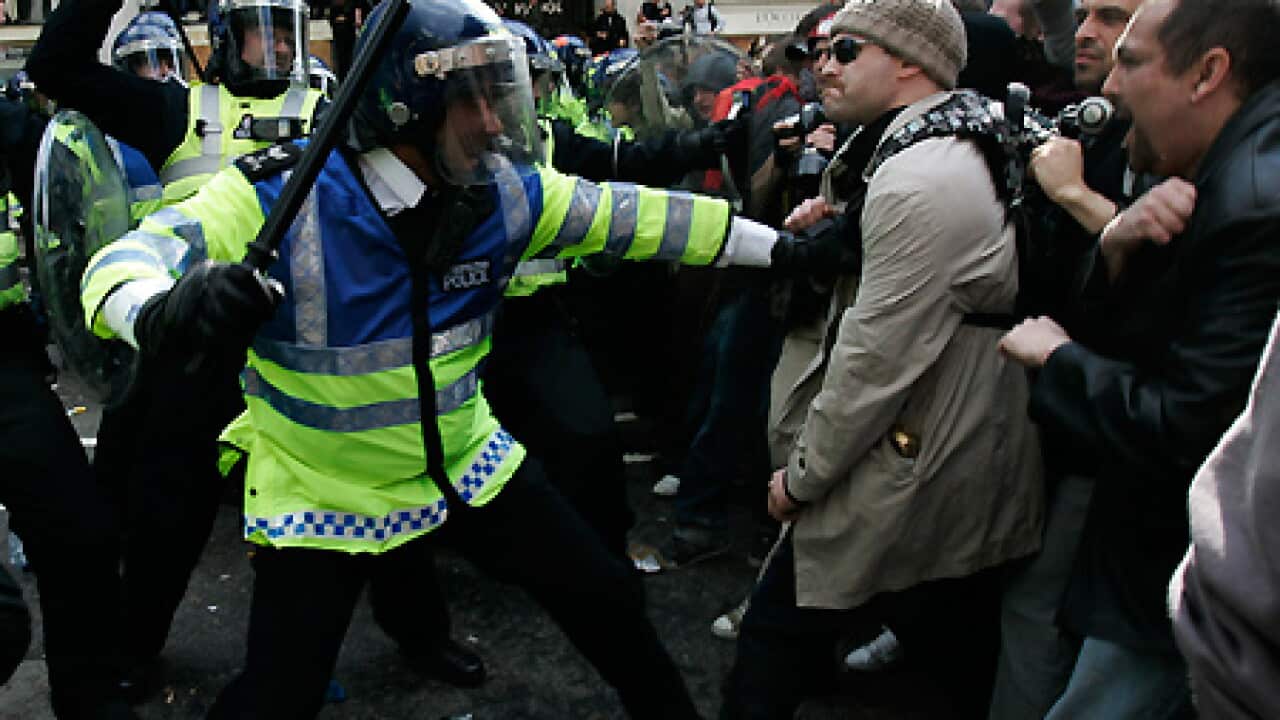 g20_protest_london_020409_ap_aap_B_1731378772