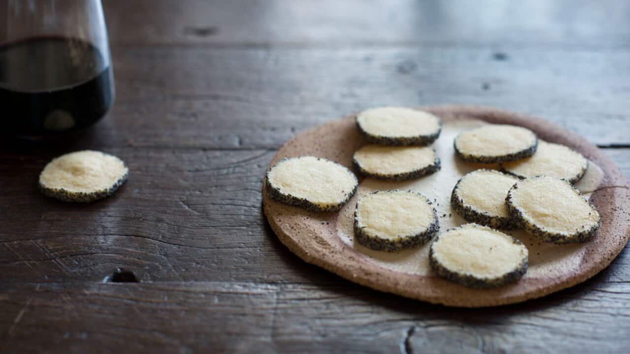 Parmesan and poppy seed biscuits