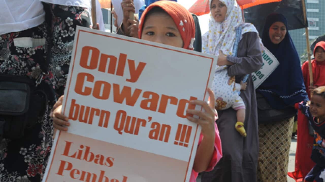 koran_burning_protest_indon_100908_B_getty_121846697