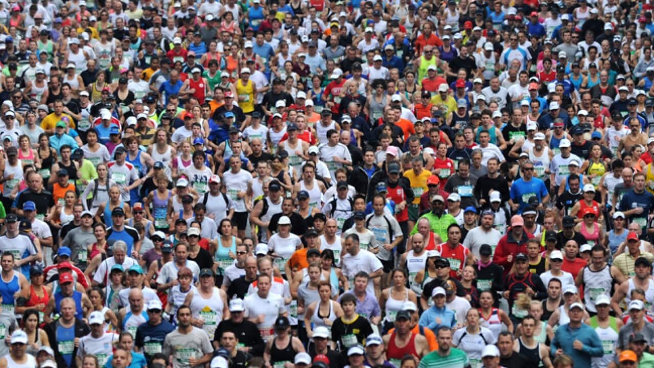 city2surf crowd people australia aap_1576414394