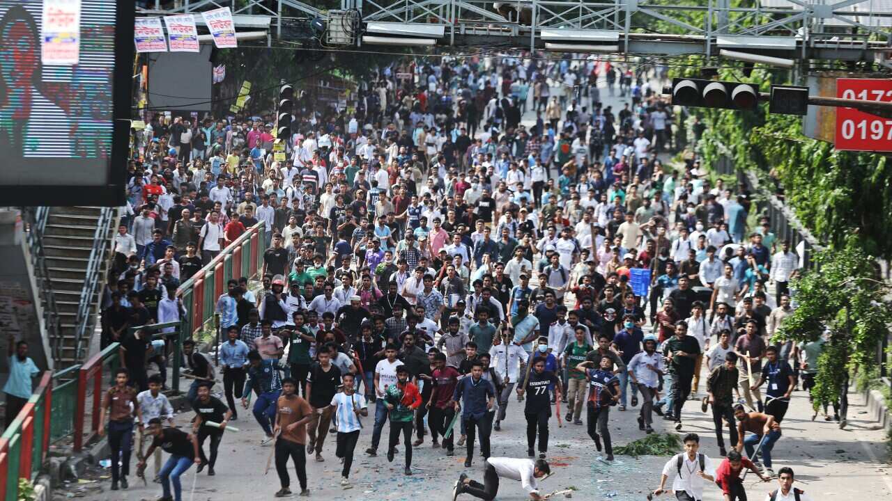 Deadly Unrest Over Job Quotas Grips Bangladesh - Dhaka