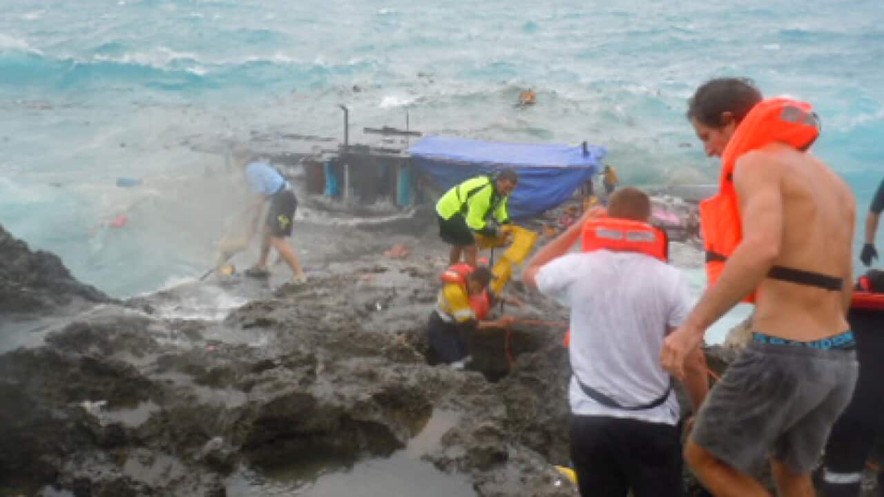 asylum_seeker_boat_101219_l_a_119613170