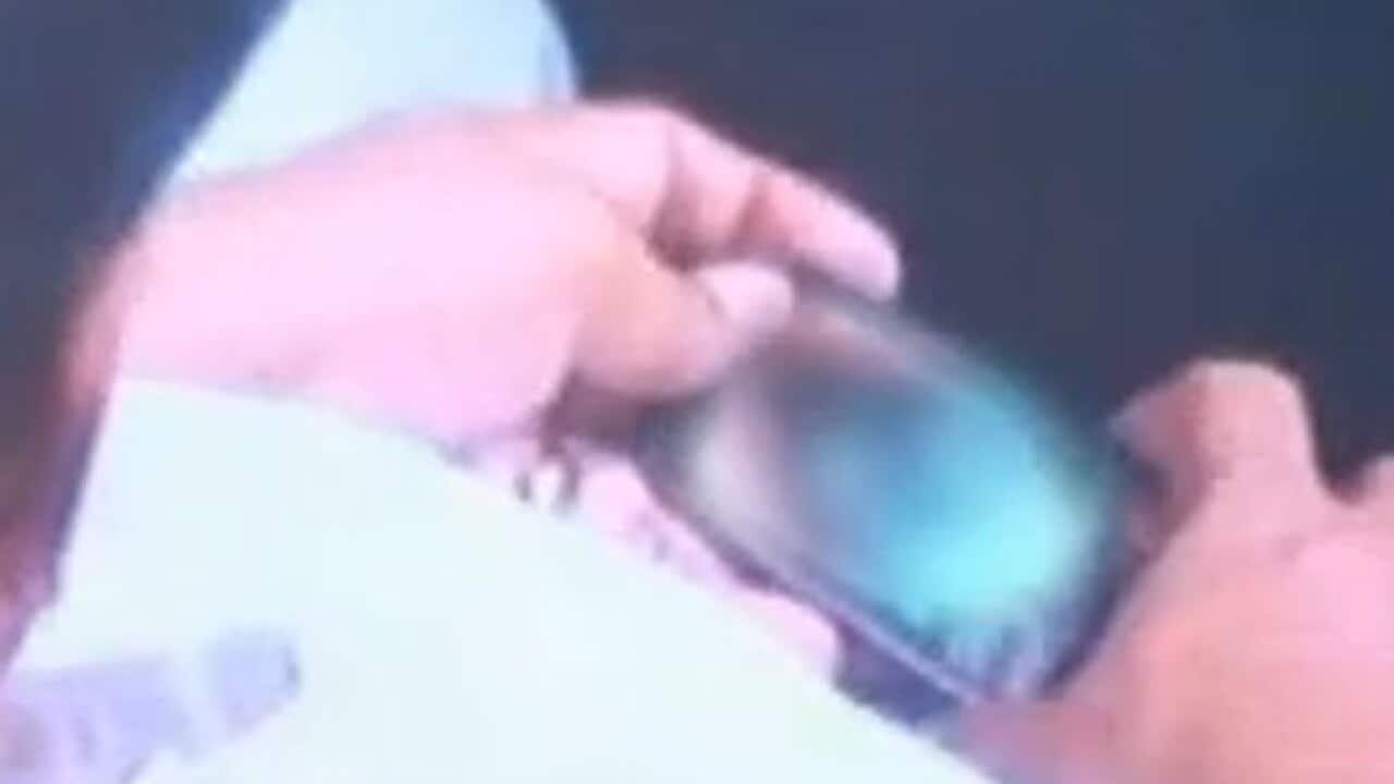 india_porn_scandal_b_120209_bbc_1085743099