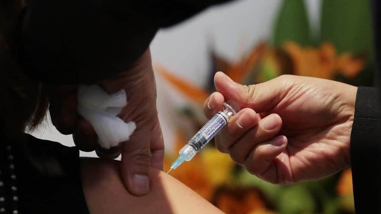 The federal government has secured nearly a million additional doses of the flu vaccine.