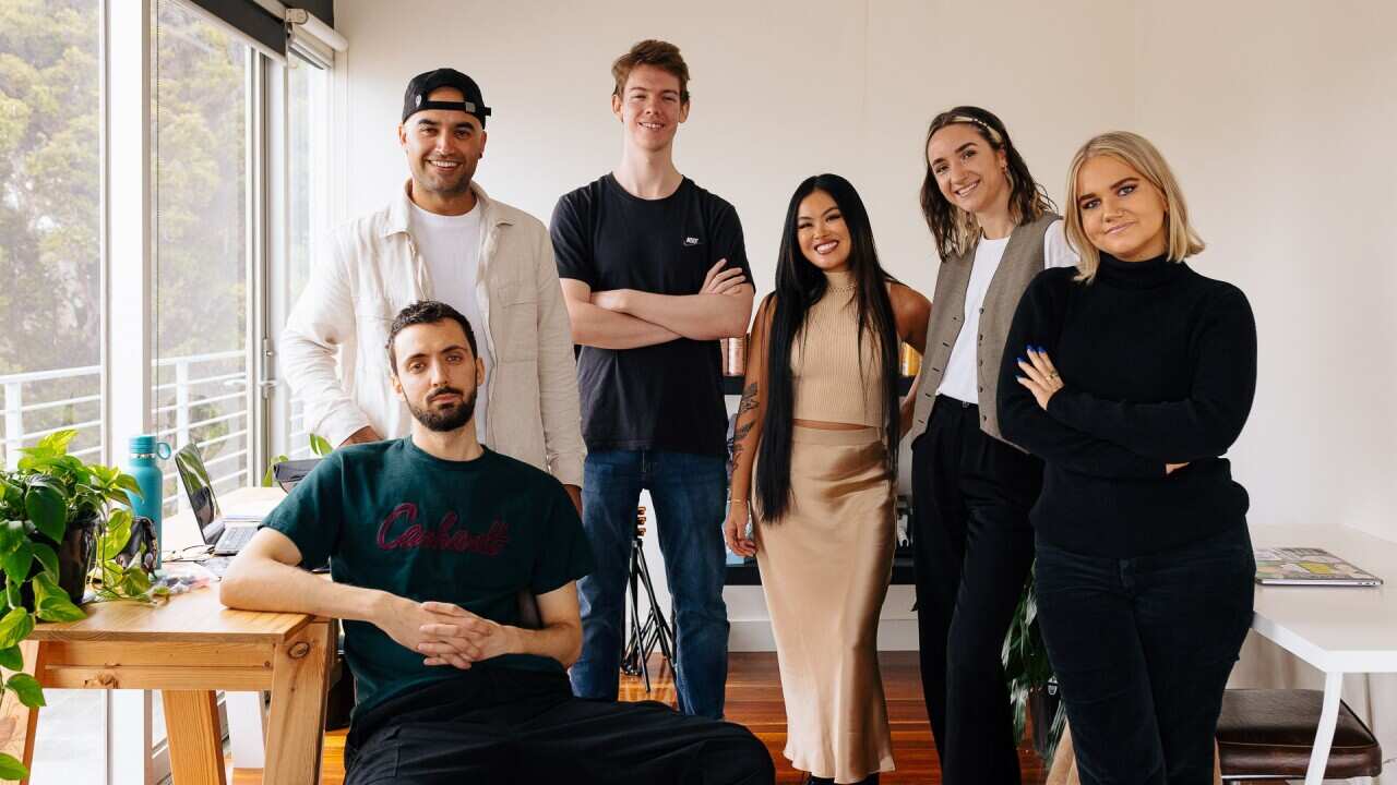 social fiuxation.jpg