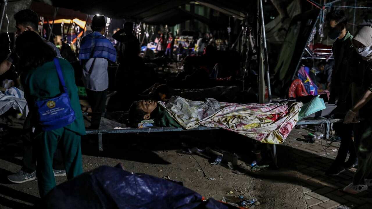 Death toll from Indonesia earthquake climbs to 268