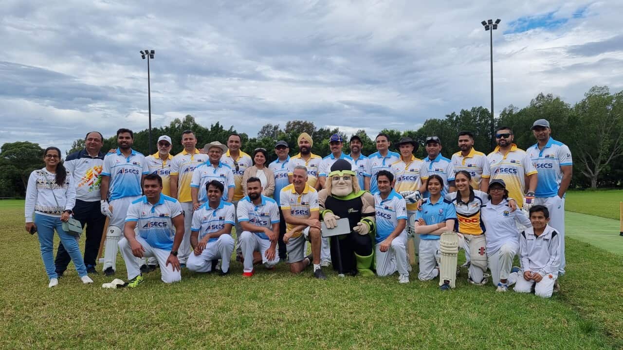 Minister XI and High Commissioner XI played a friendly match to celebrate Australia-India friendship.