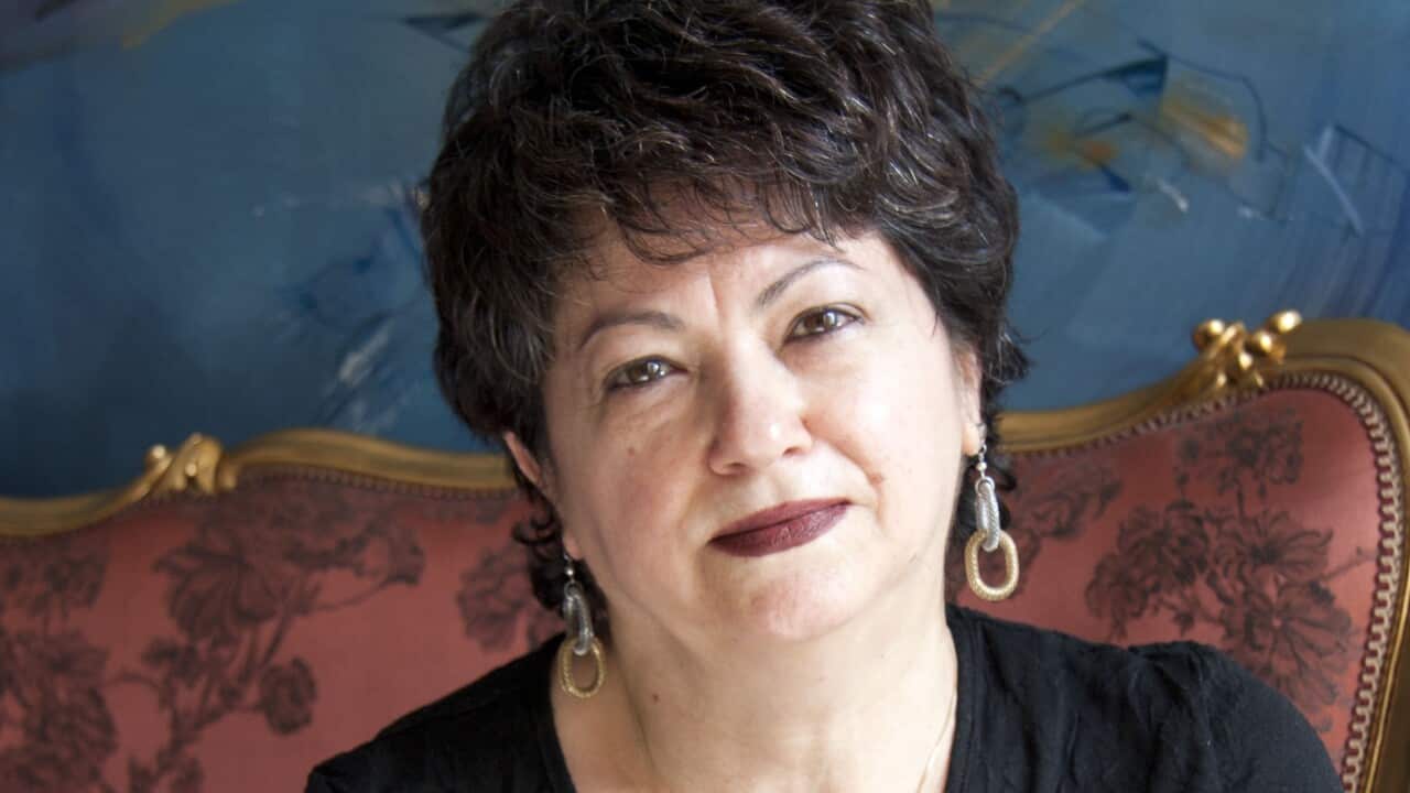 Nasrin Mahoutchi-Hosaini