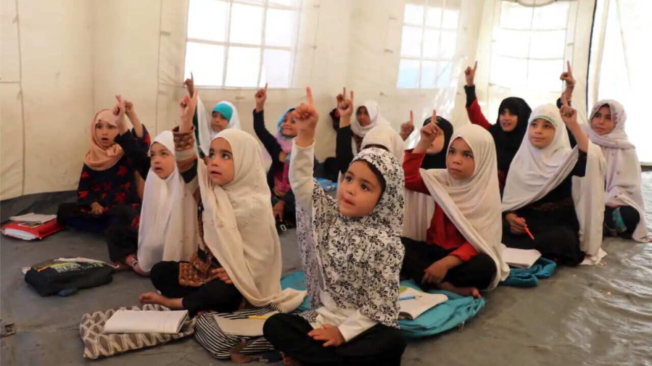 Afghan girls