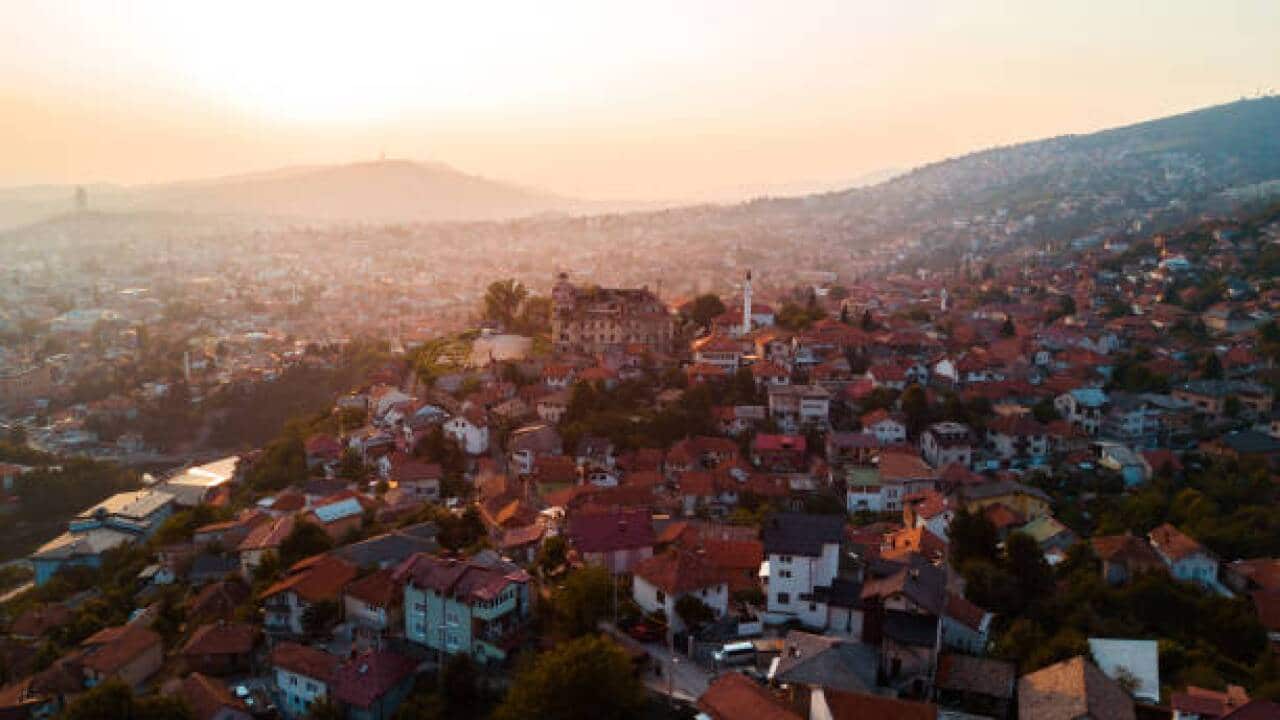 Sarajevo - panorama.jpg
