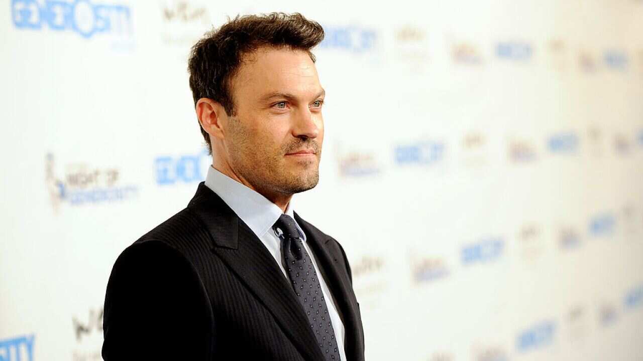 Brian Austin Green defends his son's right to wear dresses | SBS Voices Brian Austin Green defends his son's right to wear dresses | SBS Voices