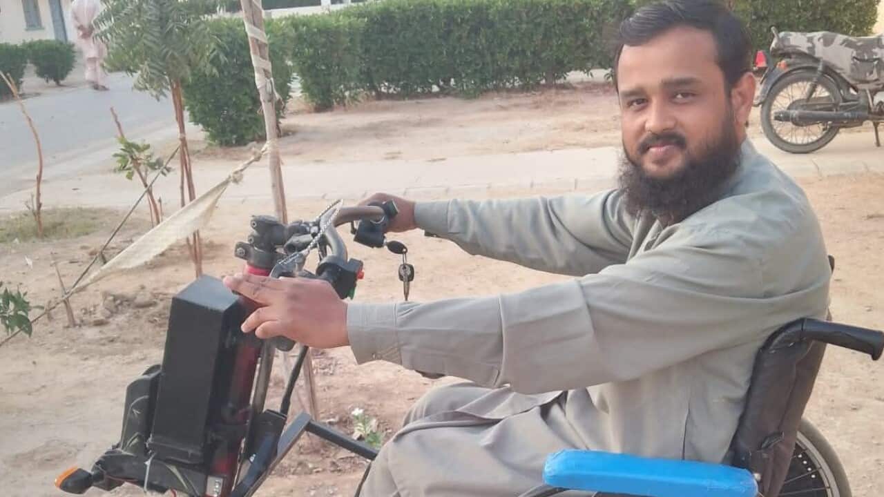 پاکستانی الیکڑیکل انجیئر اشتیاق احمد انصاری.jpeg