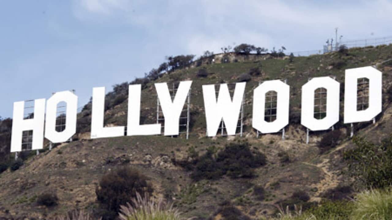 hollywood_sign_100325_L_aap_395309221