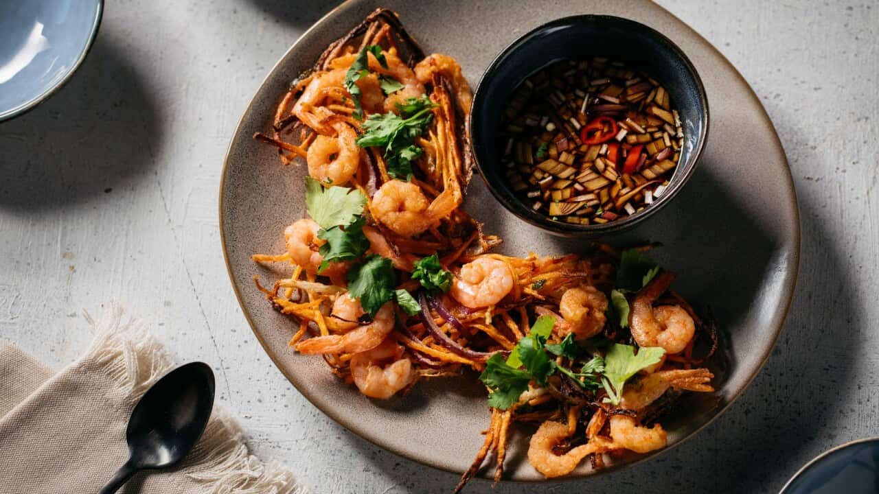 Filipino prawn fritters (okoy)