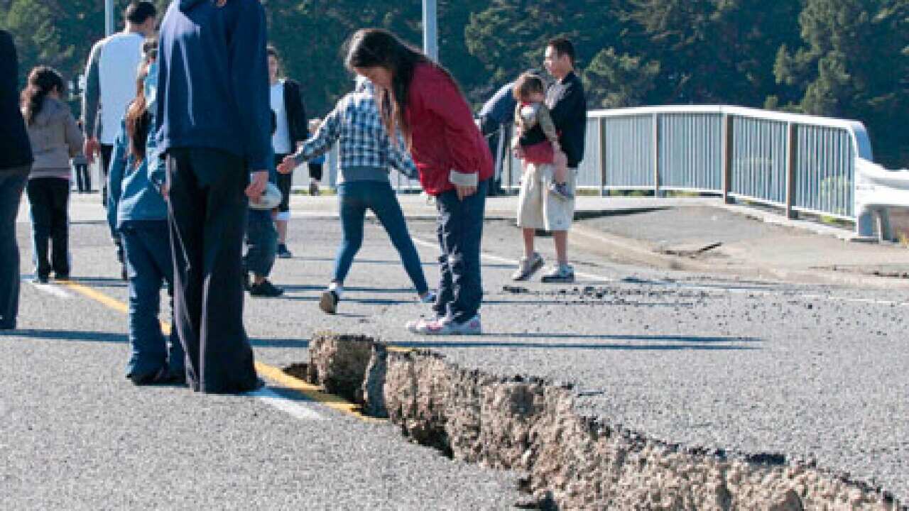christchurch_quake4_100904_b_aap_1084782926