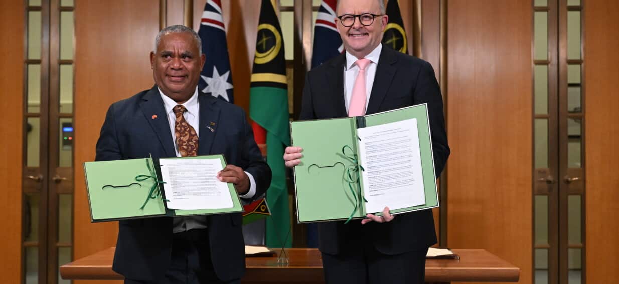 Australia signs long-awaited Vanuatu security deal. Here's what's in it