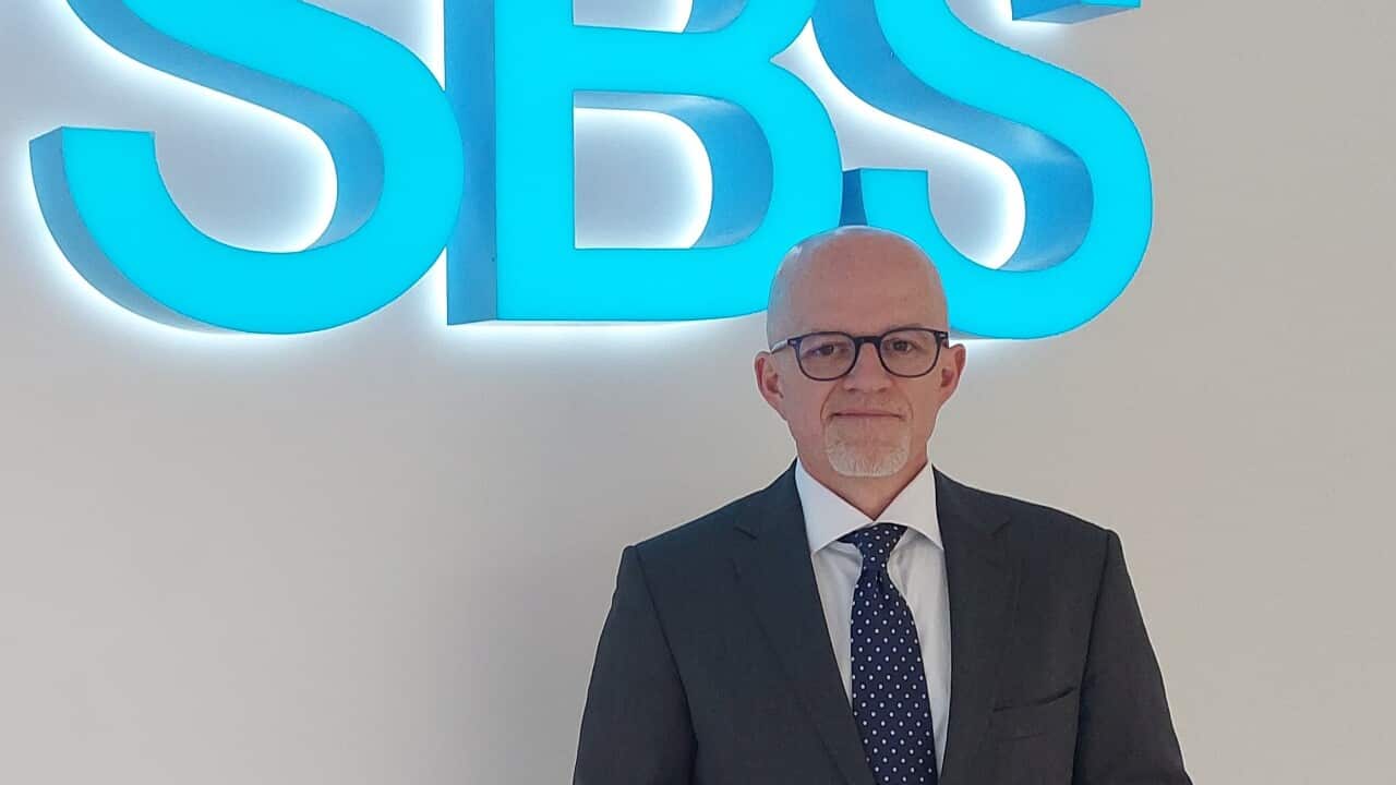 konsul2 cropped 4.jpg