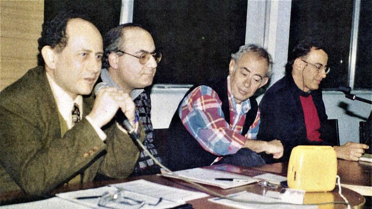 Image for read more article 'ΔΙΑΒΑΣΤΕ & ΑΚΟΥΣΤΕ'