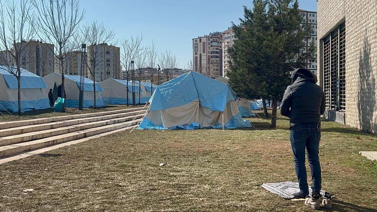 Tents for earthquake victims in Diarbakir.jpeg