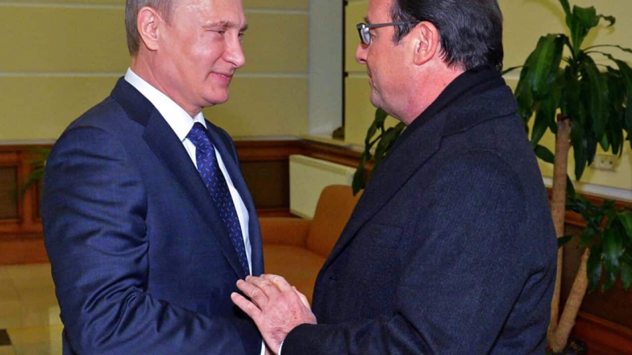 Vladimir Putin says goodbye to Francois Hollande