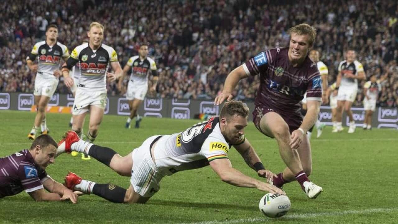 Bryce Cartwright scores for Penrith.