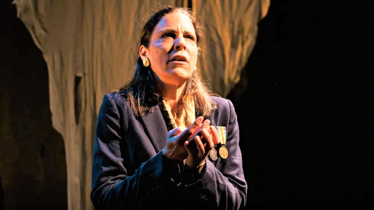 Ioanna Gagani, La Souris Blanche