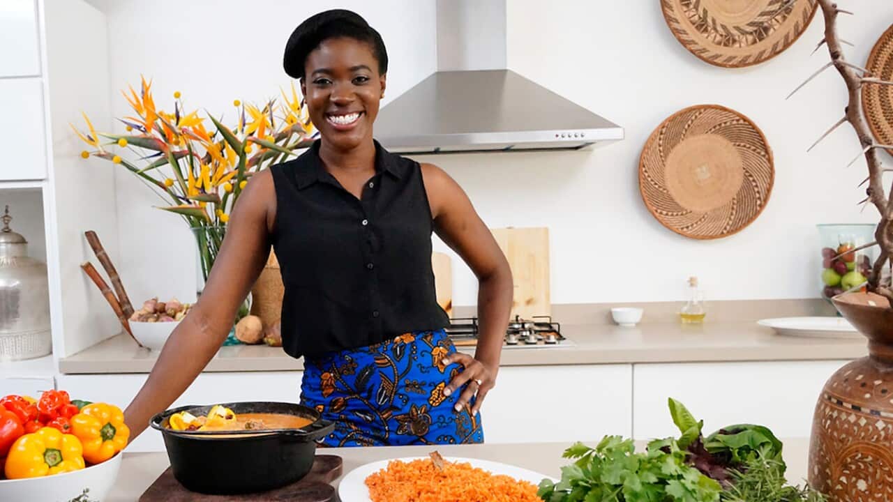 Minjiba Cookey in Minjiba Entertains