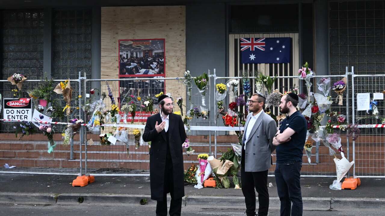 SYNAGOGUE FIRE MELBOURNE