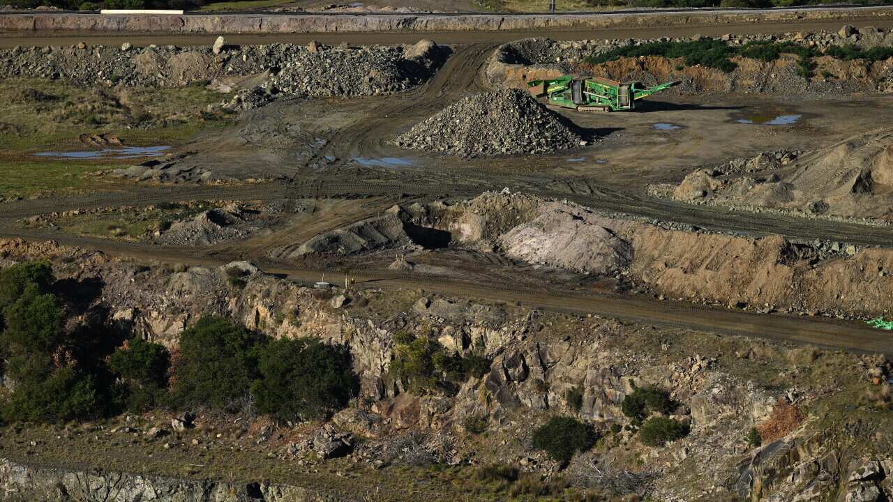 DOLPHIN TUNGSTEN MINE KING ISLAND
