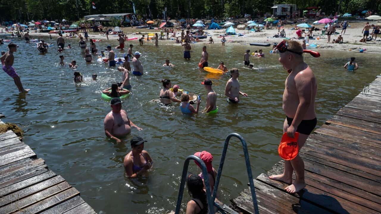 Poland scorches under level 3 extreme heat warnings
