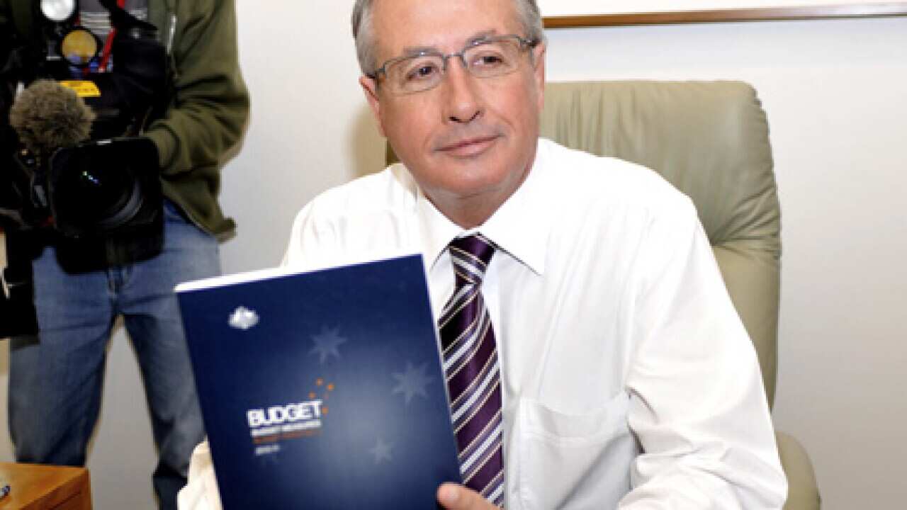 swan_budget_b_100511_aap_416280405