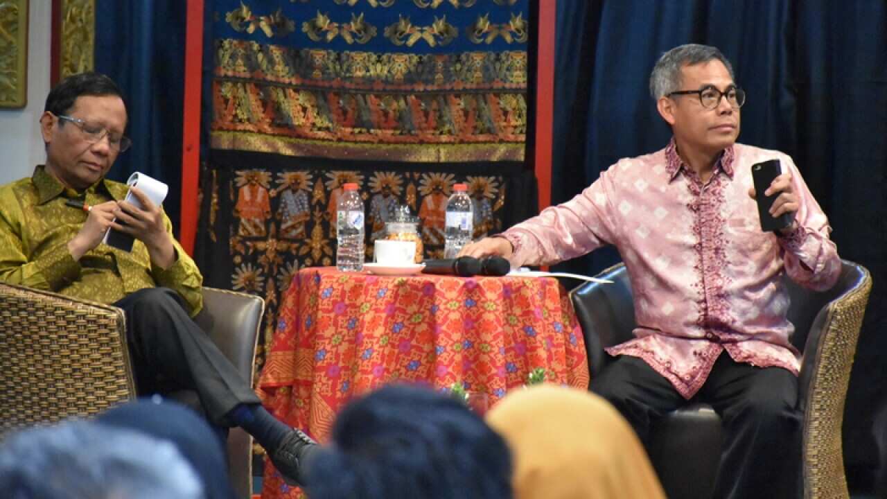 The Co-ordinating Minister for Politics, Law and Security Mahfud MD (left) has suggested that the Truth and reconciliation Commission should be reformed.