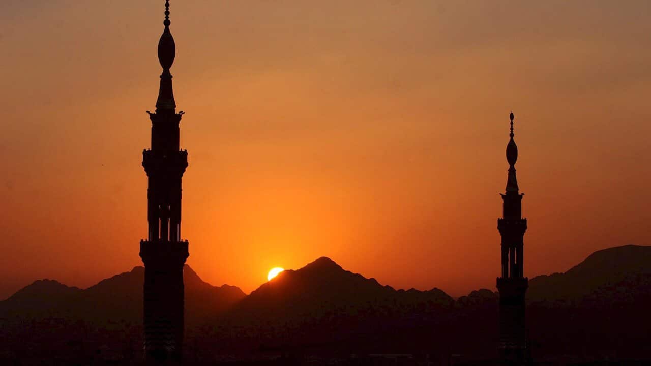 The sun sets behind the minarets of Prophet Mohammed Mosque at al-Madina al-Monawara city, some 425km north of Mecca, Saudi Arabia, at the end of the annual Hajj pilgrimage season, 13 December 2008. . EPA/JAMAL NASRALLAH