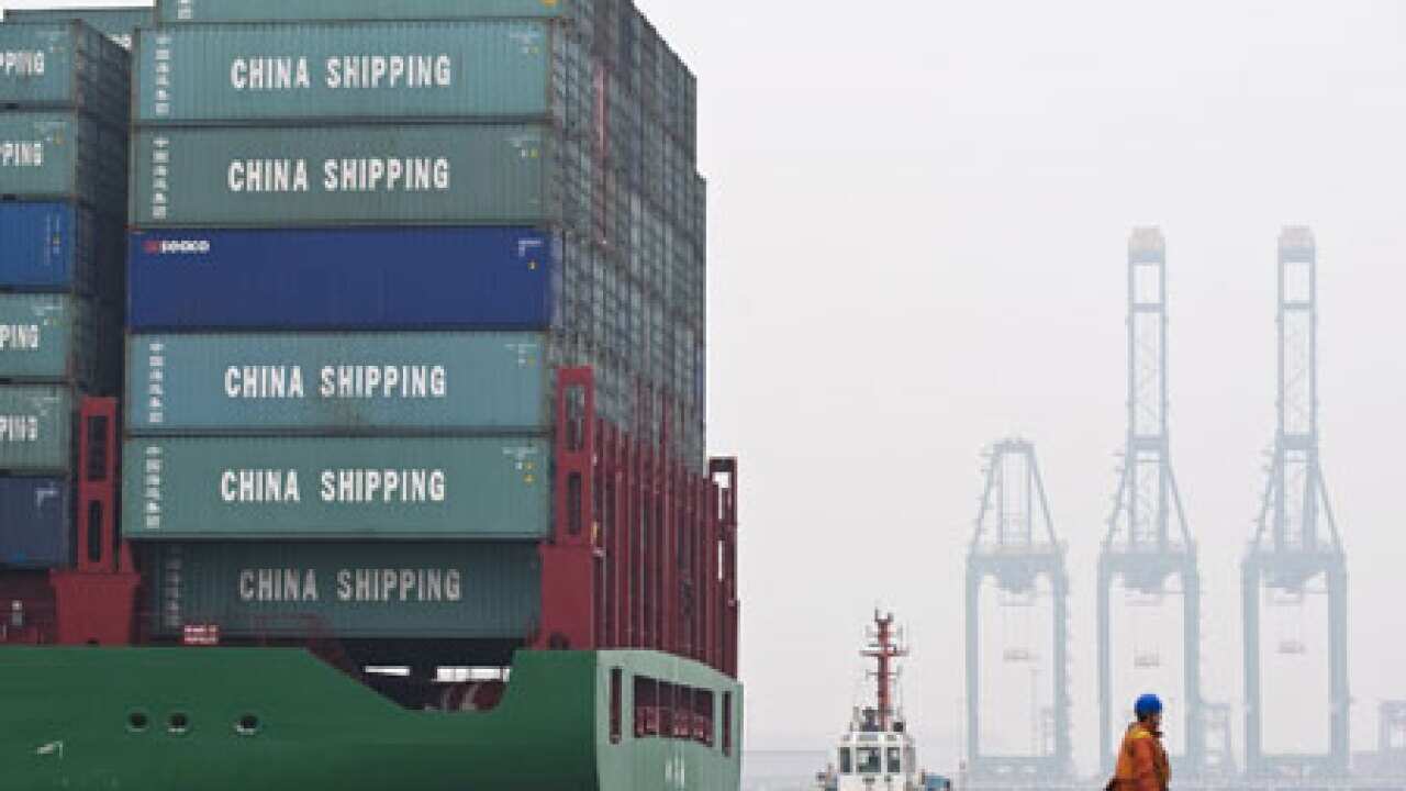 china_exports_1004_B_AP_558420798