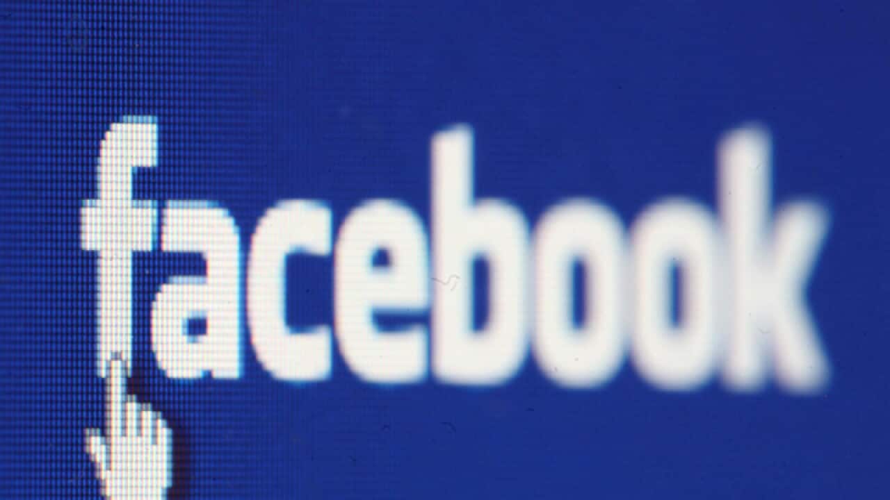 Facebook profit climbs 58% on mobile ads