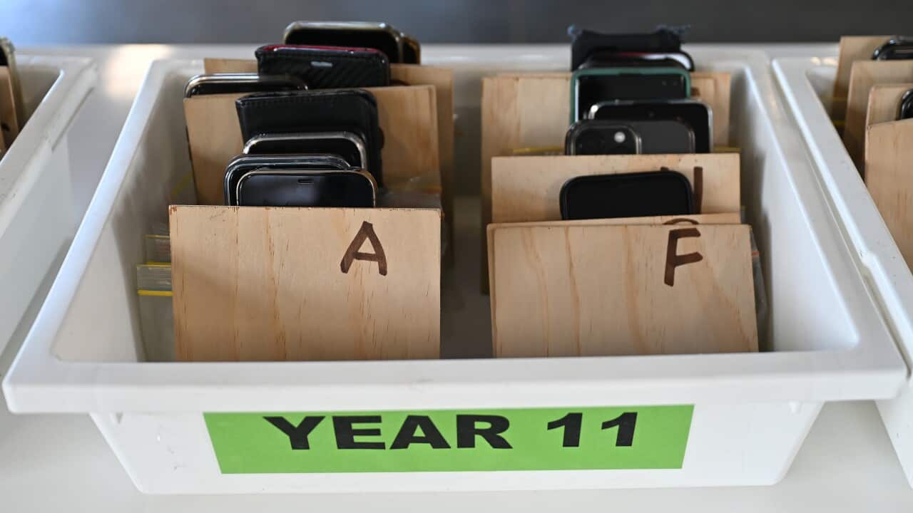 CHRIS MINNS SCHOOL MOBILE PHONES BAN