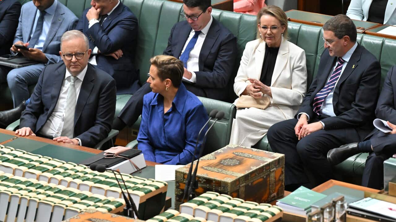 PARLIAMENT SITTING CANBERRA