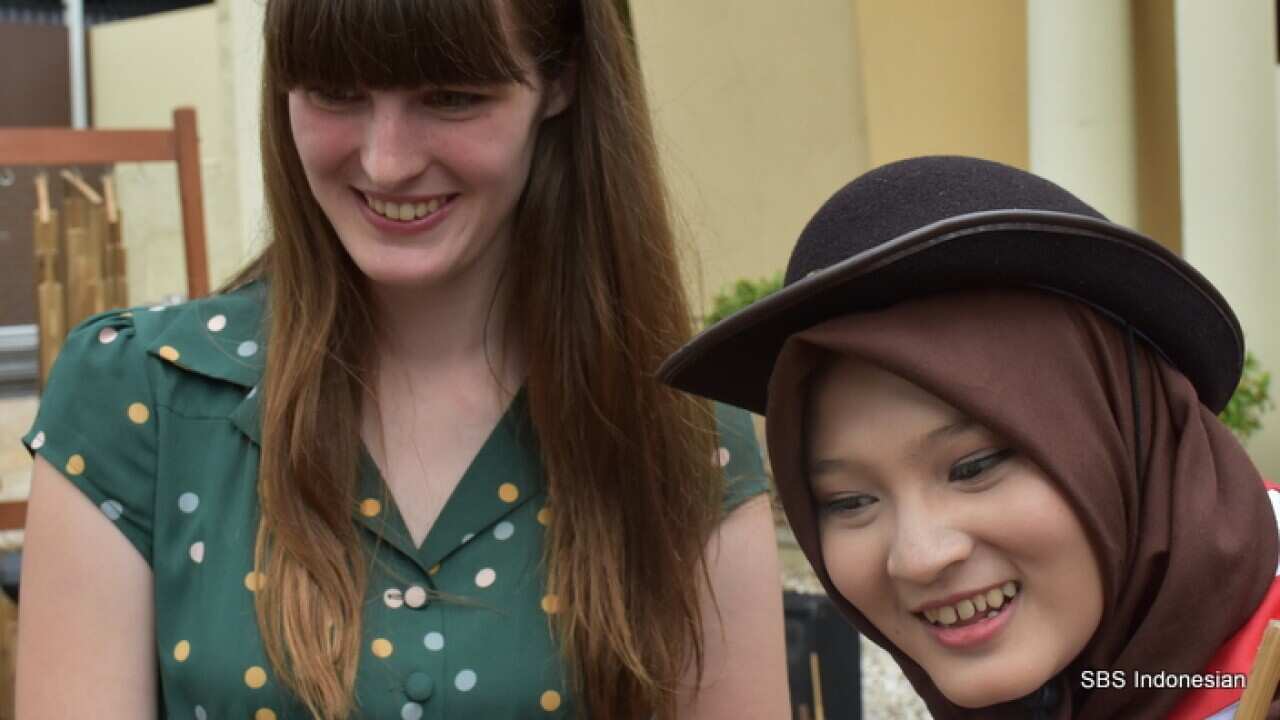 Pia Owen and Hasna Fadilah at the Indonesian Consulate General of the Republic of Indonesia Melbourne, 20 Jan 2018